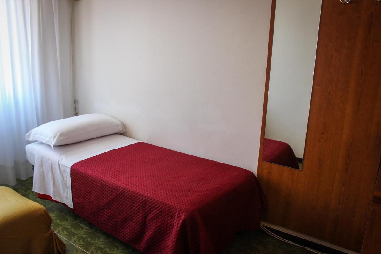 Hotel Centrale เอสเต ภายนอก รูปภาพ